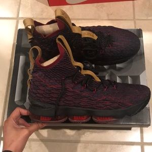 Nike Lebron XV Color:DK ATOMIC TEAL/BLACK-TEAM RED